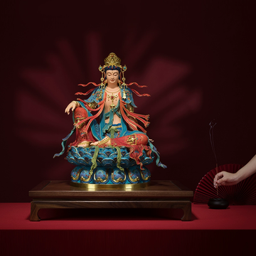 Brass moon in the water Guanyin Home crafts